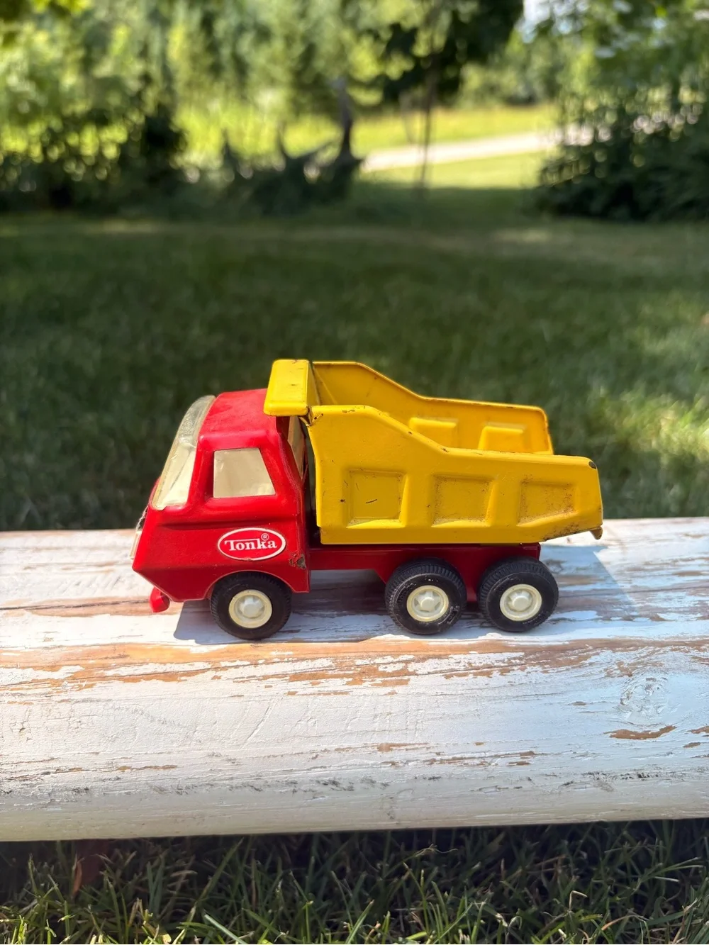 Vintage Pressed Steel Tonka Dump Truck